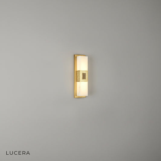 close-up of natural marble veining on Choral lamp with brushed brass details