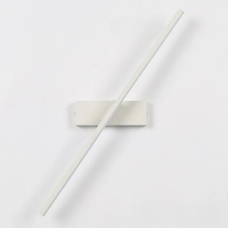 LuxeGlow Wall Lamp - Adjustable Modern LED Sconce