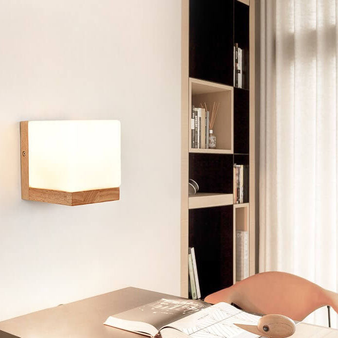 EcoChic Cube Wall Lamp - Modern Design