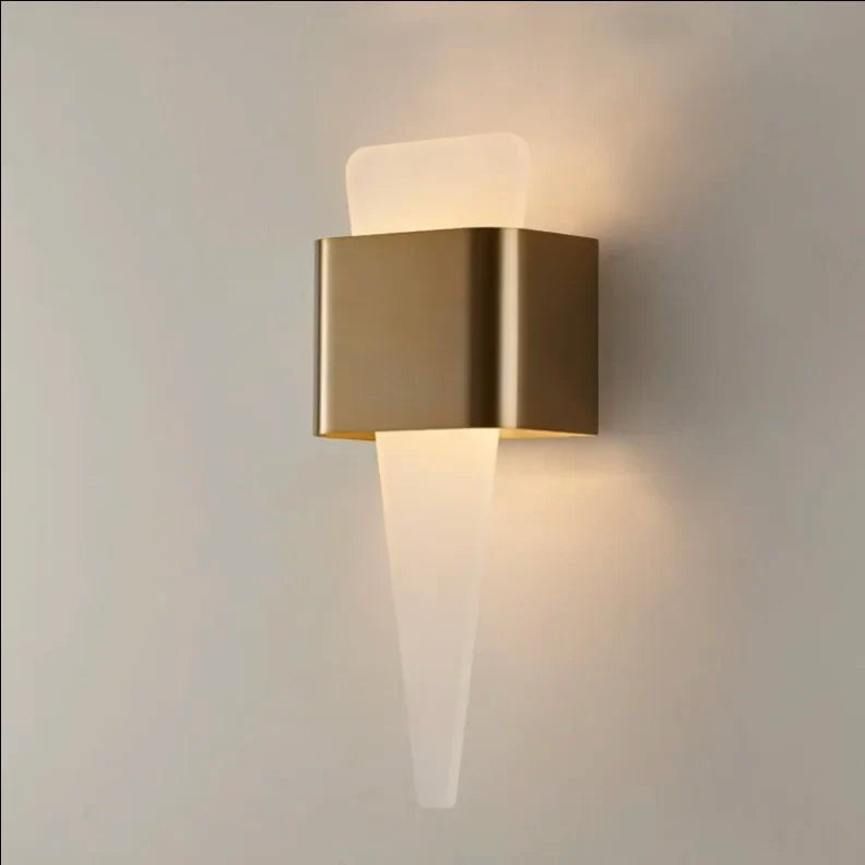Passo Shark Tooth Wall Lamp - LED Sconce - Wall Lights & Sconces | Lucera Lighting