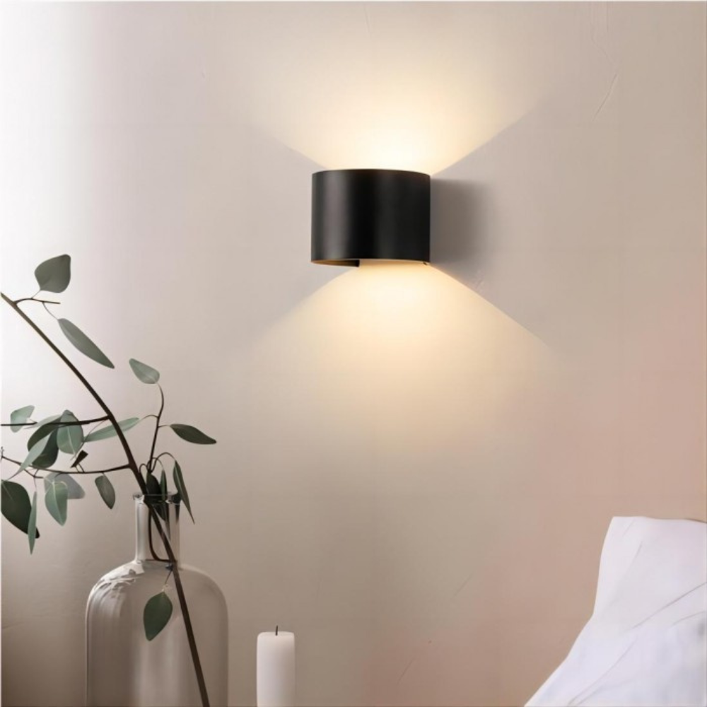 Lumière Royale LED Cube Wall Lamp