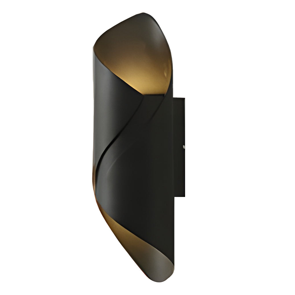 LumeSustain – Elegant Exterior Wall Lamp | Durable Outdoor Lighting