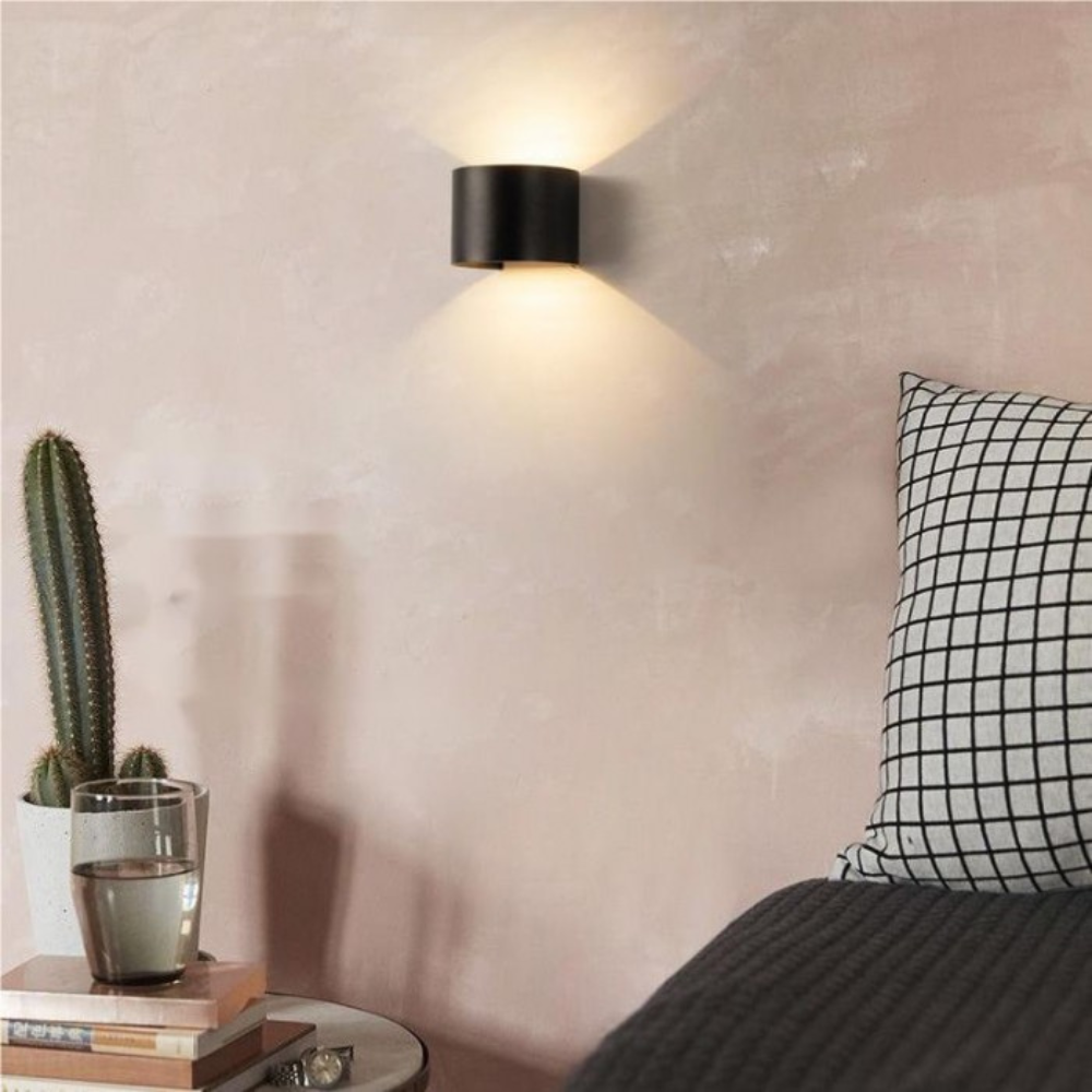 Lumière Royale LED Cube Wall Lamp