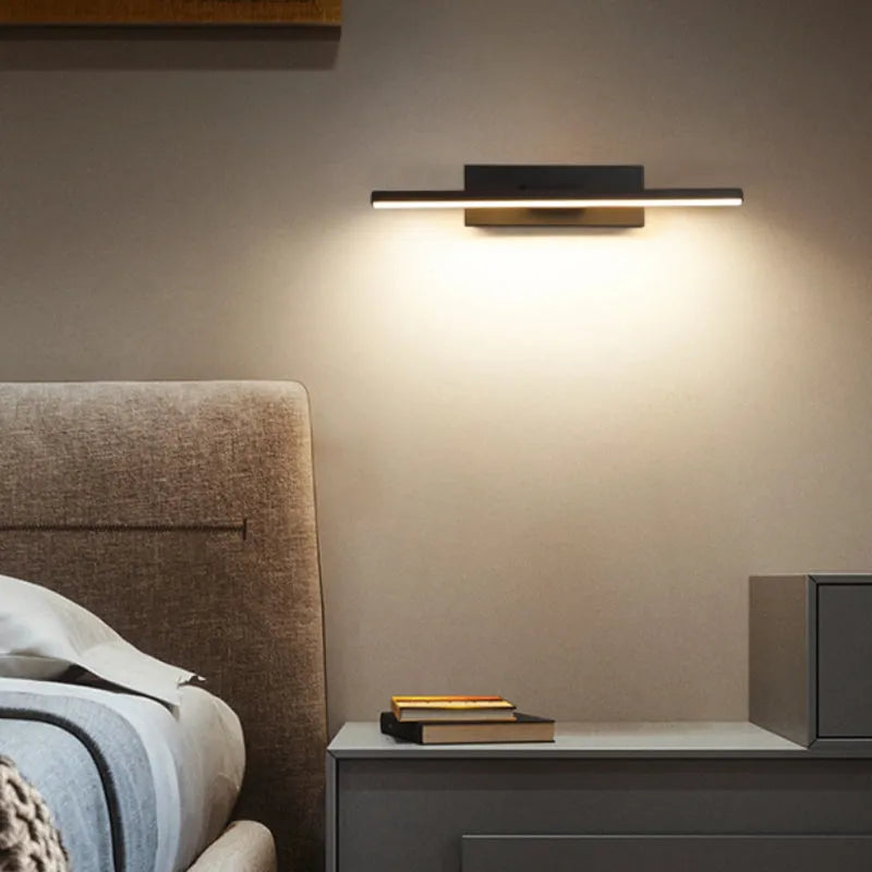LuxeGlow Wall Lamp - Adjustable Modern LED Sconce