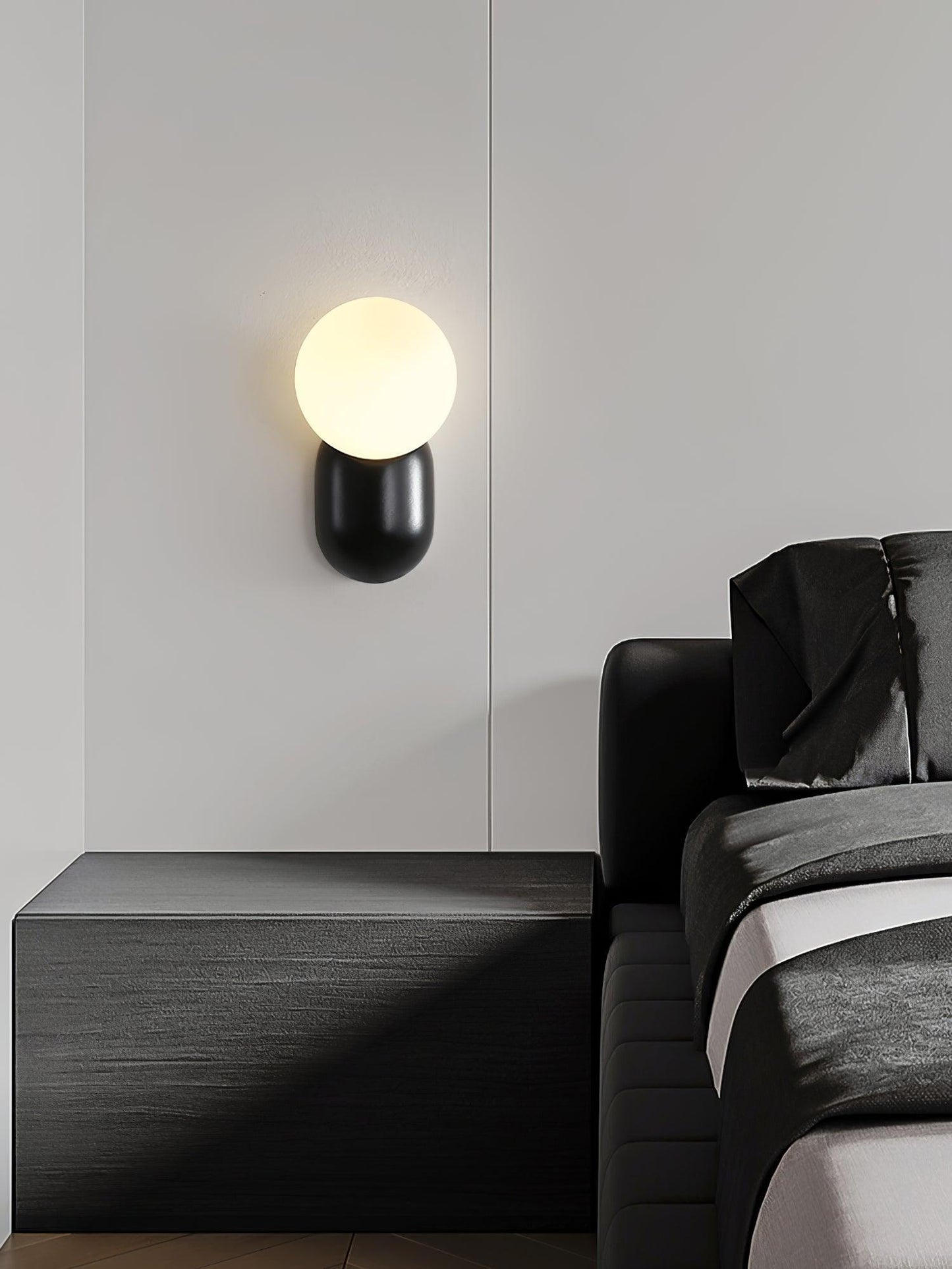 ChicGlow Resin Wall Lamp - Elegant LED Sconce