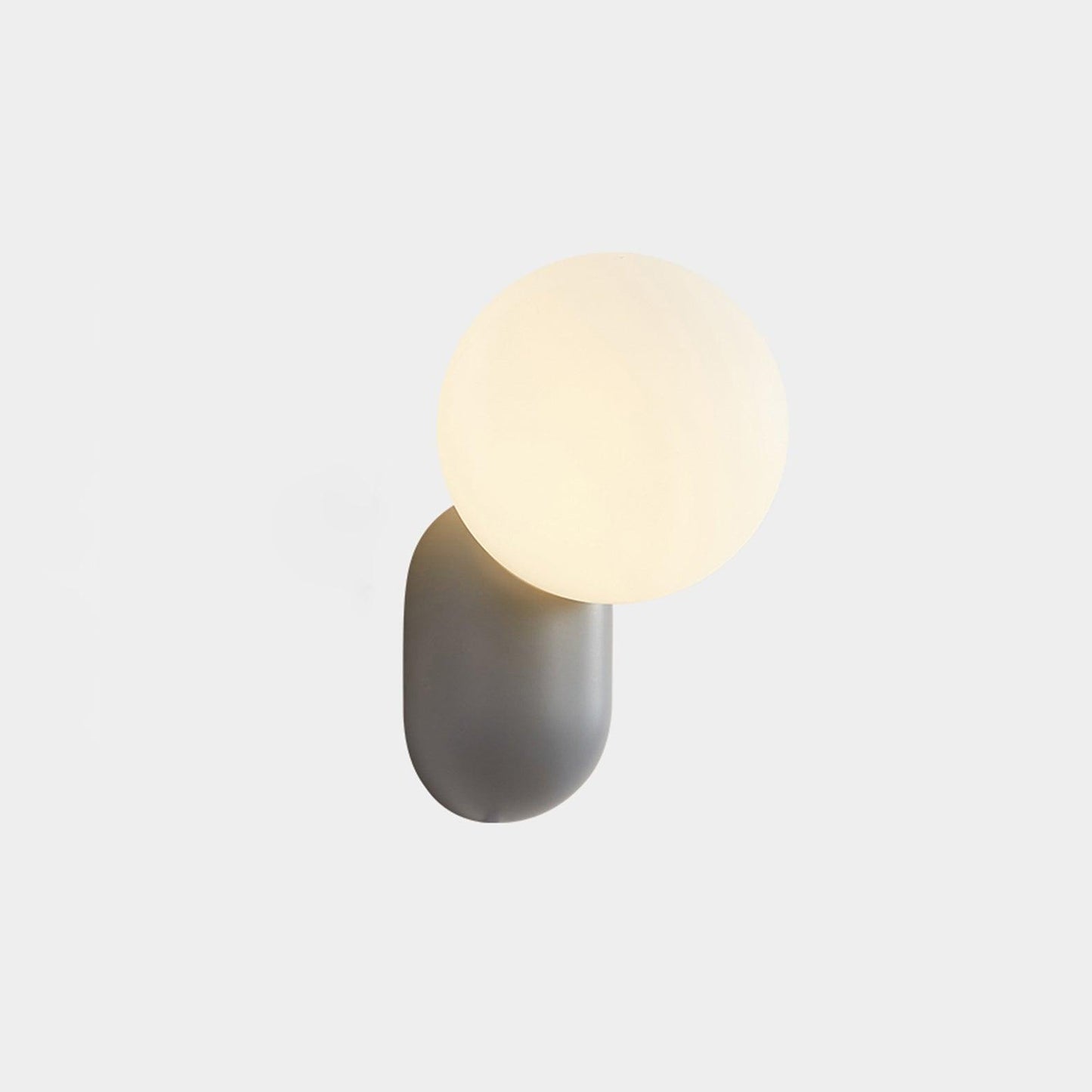 ChicGlow Resin Wall Lamp - Elegant LED Sconce