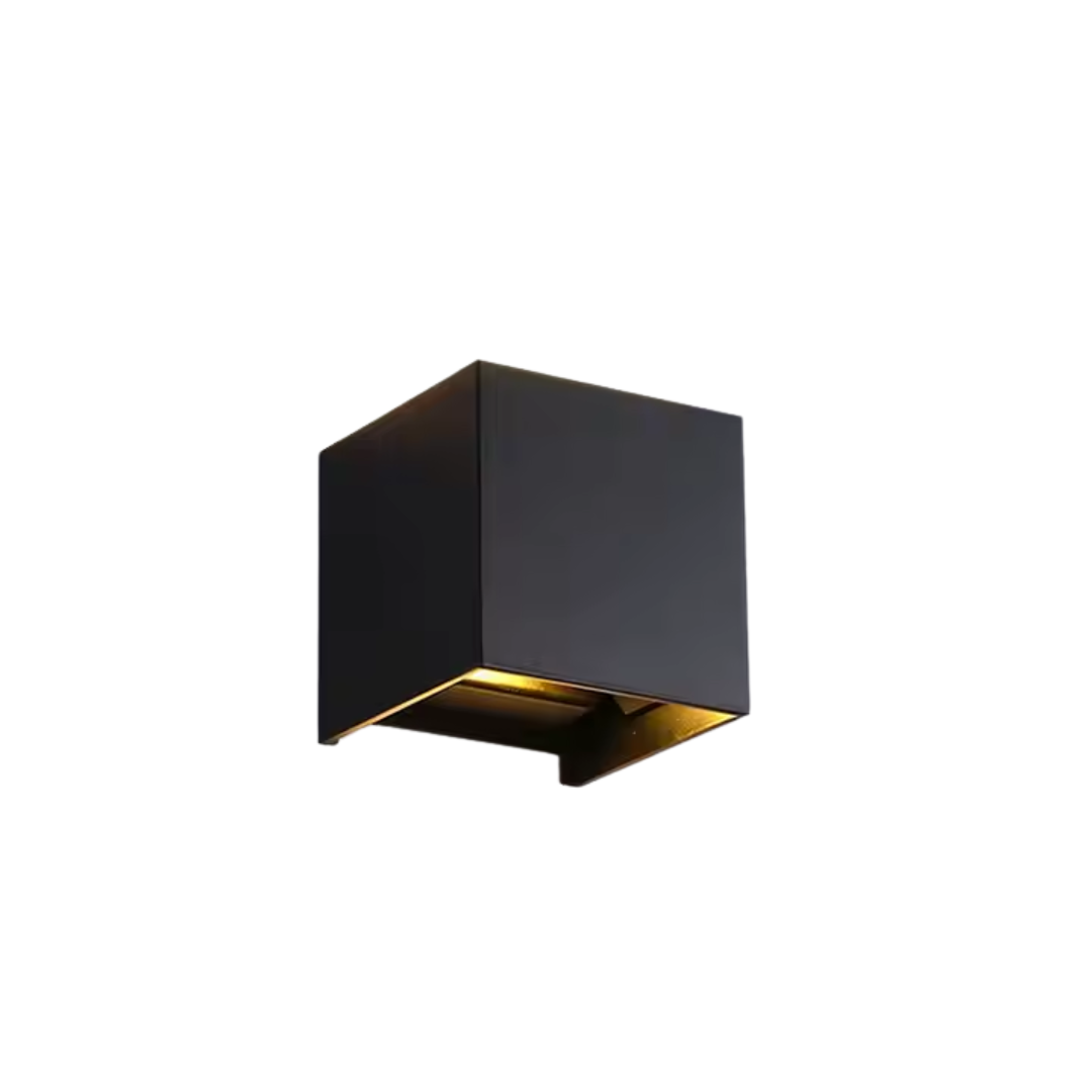 Elegant Aluminum Wireless Wall Light with Rechargeable Functionality for Modern Homes