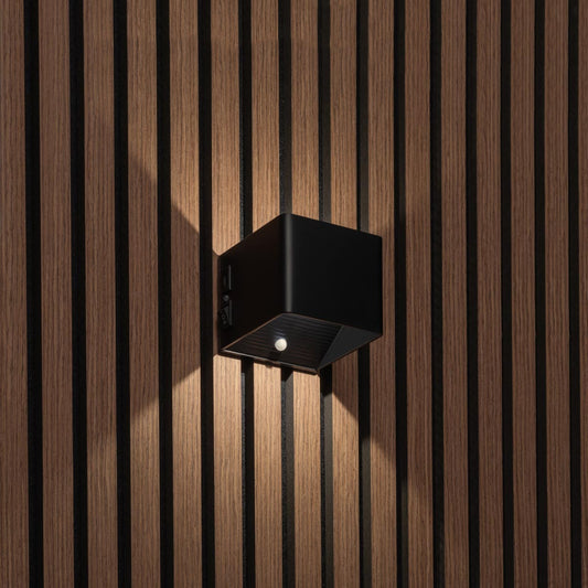 Luminara | Elegant Wireless Rechargeable LED Wall Lamp
