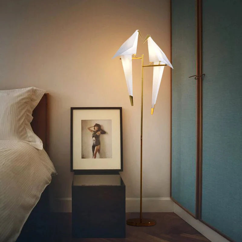 Sugilite Modern Parrot-Shaped Floor Lamp - Lamps | Lucera Lighting