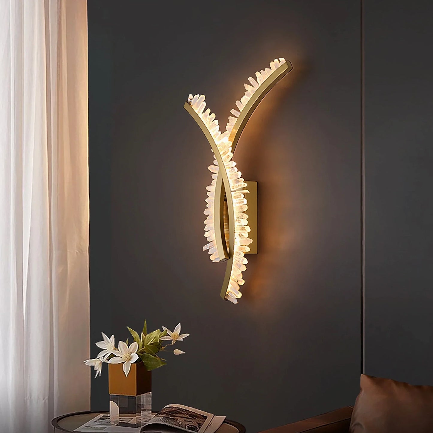 Voce Modern LED Wall Lamp - Golden - Wall Lights & Sconces | Lucera Lighting