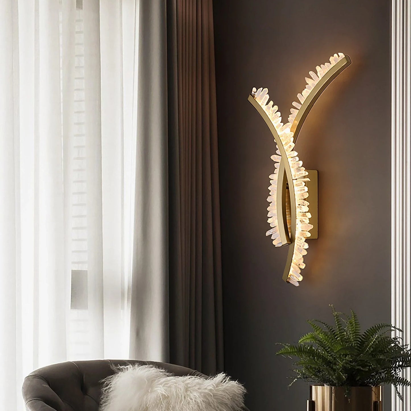 Voce Modern LED Wall Lamp - Golden - Wall Lights & Sconces | Lucera Lighting