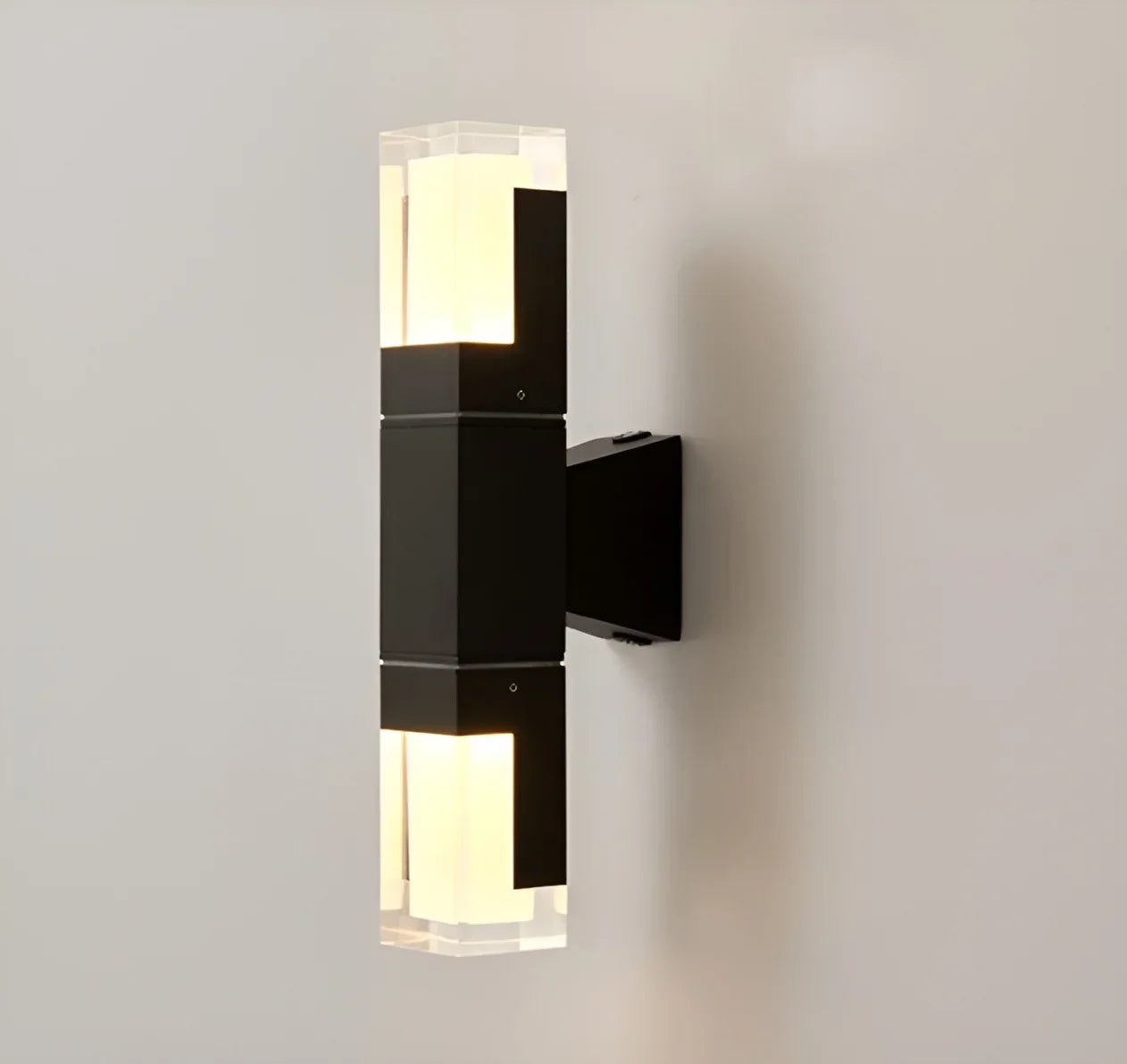 Aria Merle Outdoor LED Wall Light - Exterior wall | Lucera Lighting