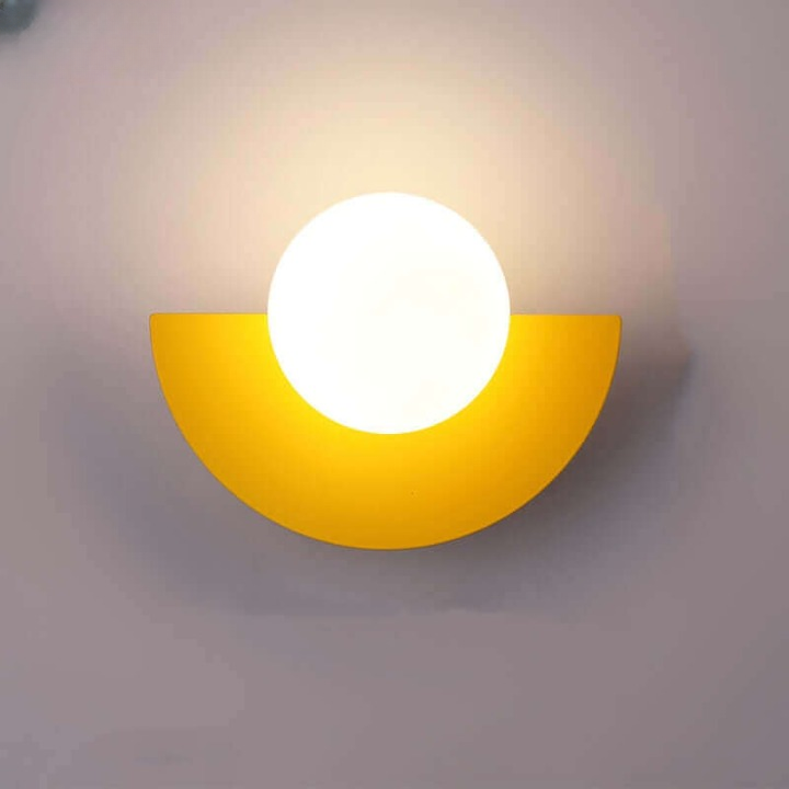 Crescent Metal Wall Lamp - LED Mood Light