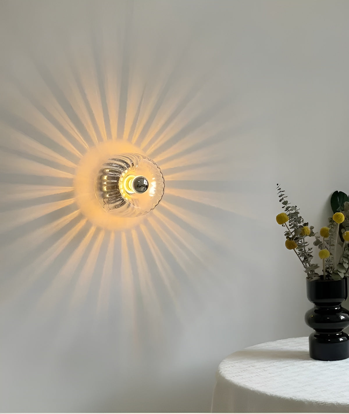 ScandiElegance Glass Wall Lamp - Bauhaus Glass Wall Sconce