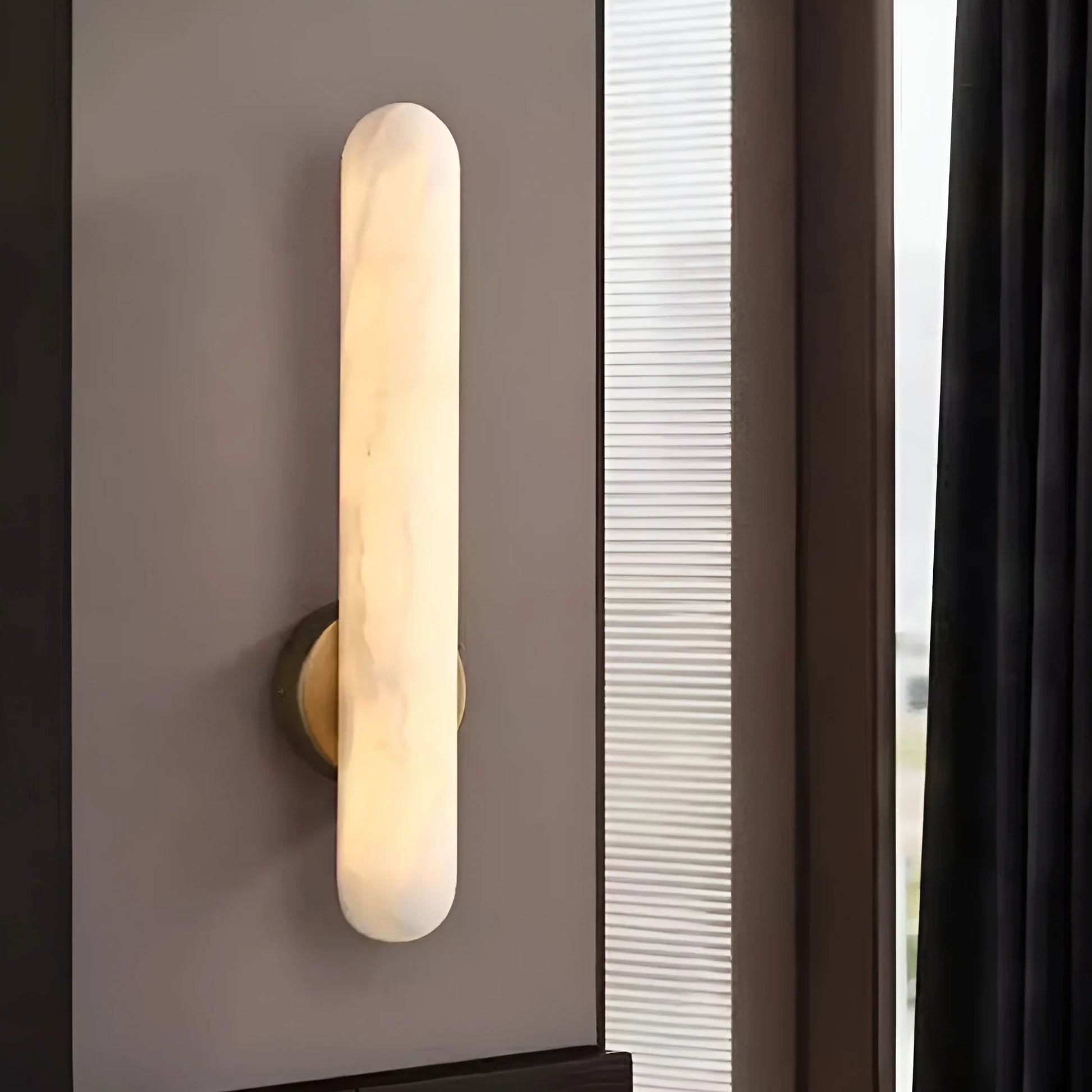 Cosmo Alabaster Vertical Wall Sconce - Luxury Ambient Light - Lamps | Lucera Lighting