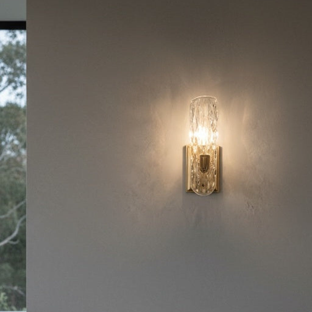 Fixture Close Up