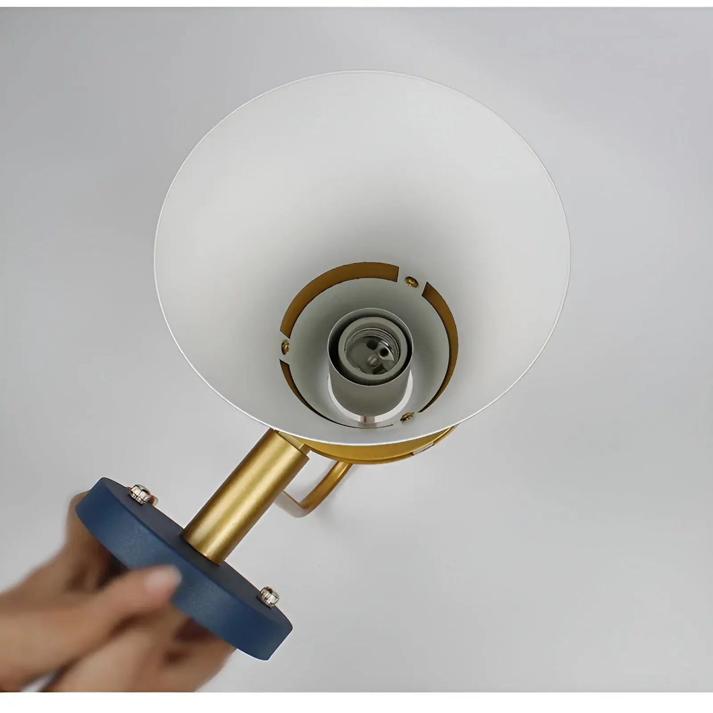 Retro Elegance Wall Lamp - Luxe LED Sconce