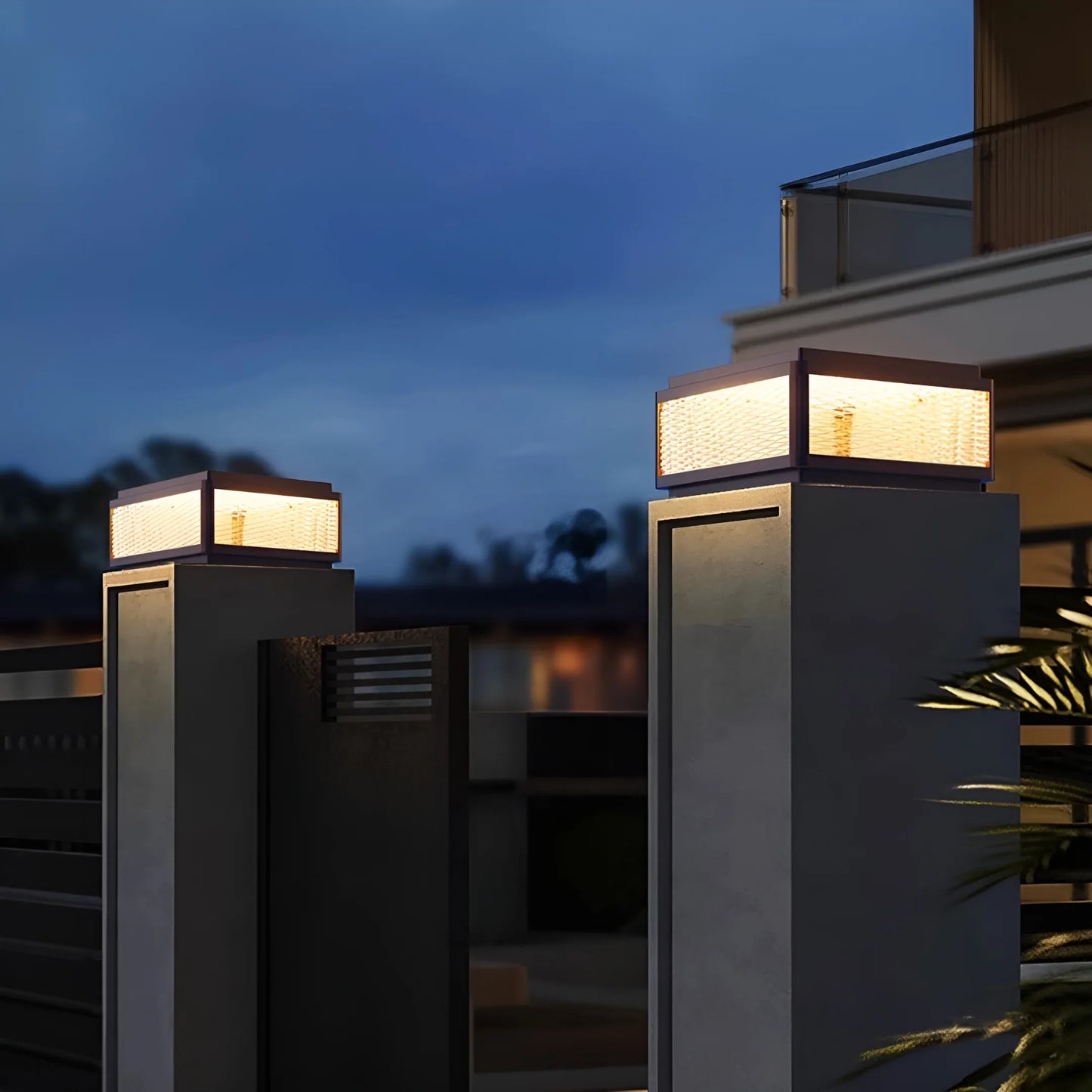 Aquila Solar Pillar Light - Exterior wall | Lucera Lighting